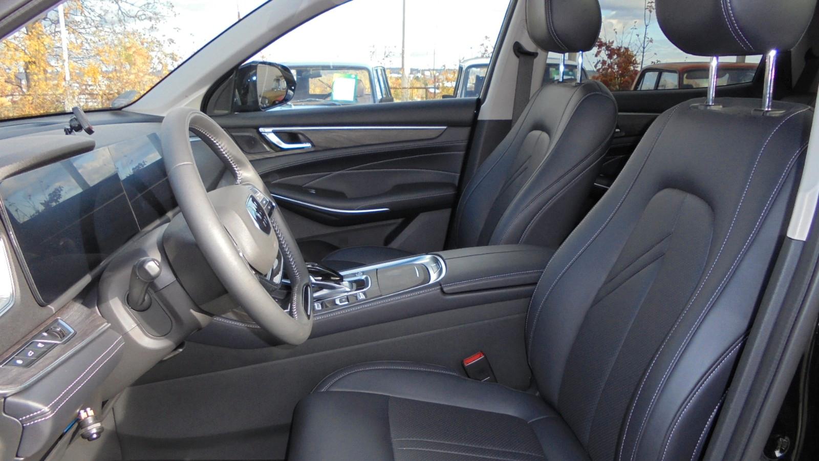 DFSK Fengon E5 PHEV Hybrid 7-sitzig, Allwetterreifen,