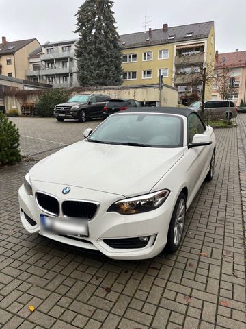 BMW 220i Cabrio