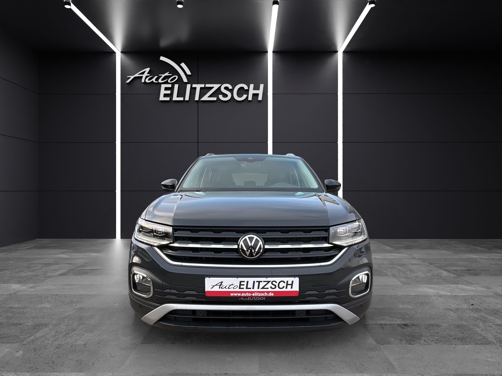 Fahrzeugabbildung Volkswagen T-Cross TSI Style DSG LED AID ACC Park-Assist SH