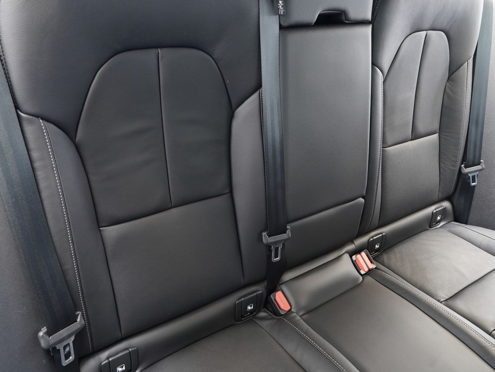Fahrzeugabbildung Volvo XC40 B4 B Inscription LED/NAVI/ACC/LEDER/360°