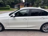 BMW 330e Advantage Automatik Advantage - mit Hybrid-Antrieb: Auto