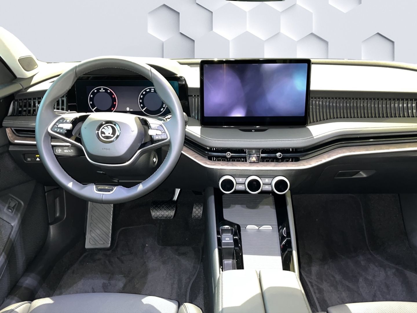 Superb Combi L&K 2.0 TDI 110kW 7 Gang DSG SOFORT