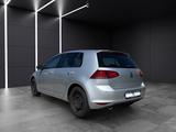 Volkswagen Golf VII Lim. / Allstar BMT / AHK / - Volkswagen Golf mit Diesel-Antrieb: Silber, Limousine