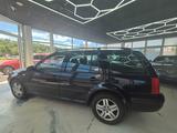 Volkswagen Golf 1.4 Basis Variant - VW Kombi von 2002