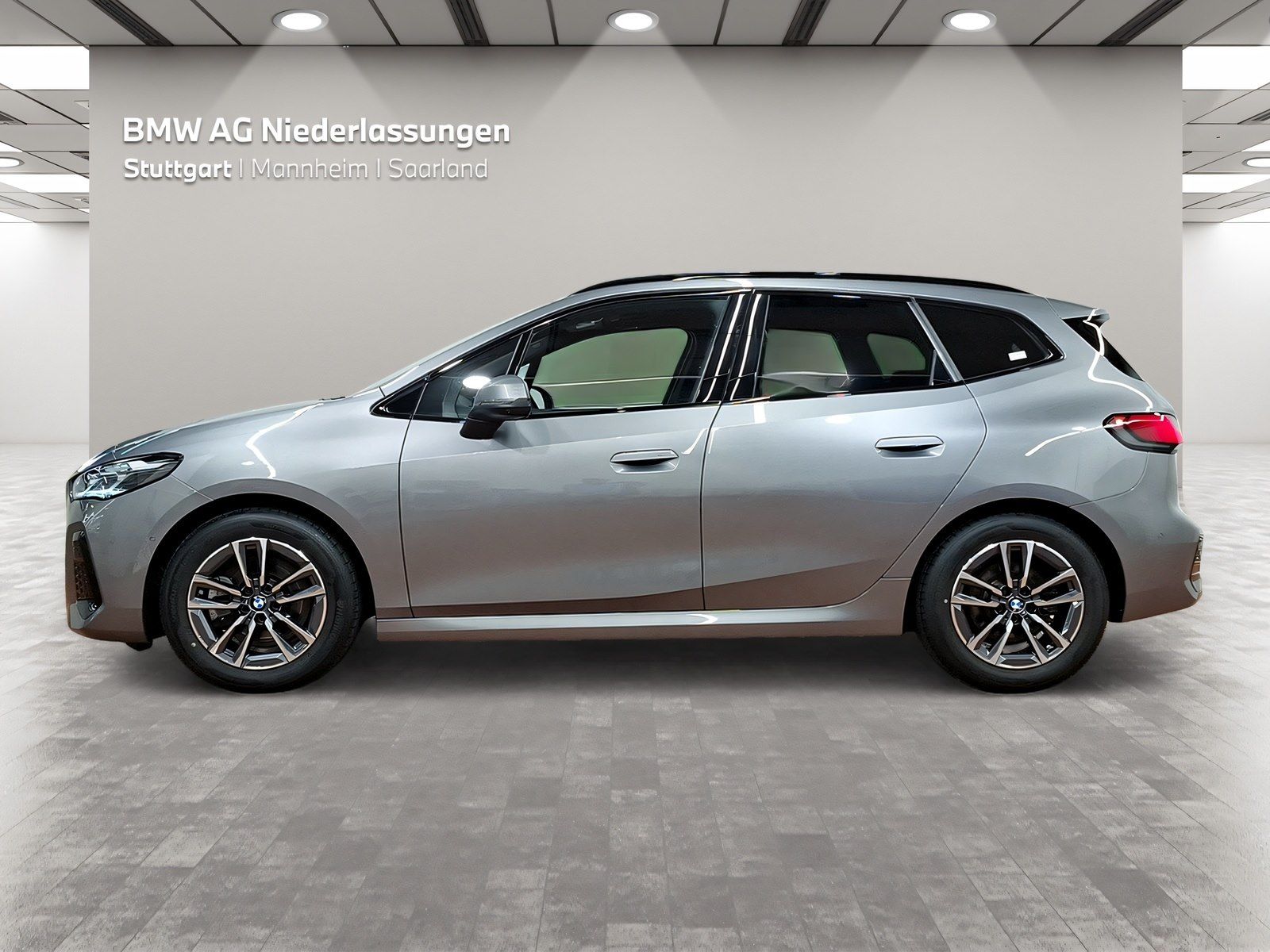 BMW 223 Active Tourer - Bild 3