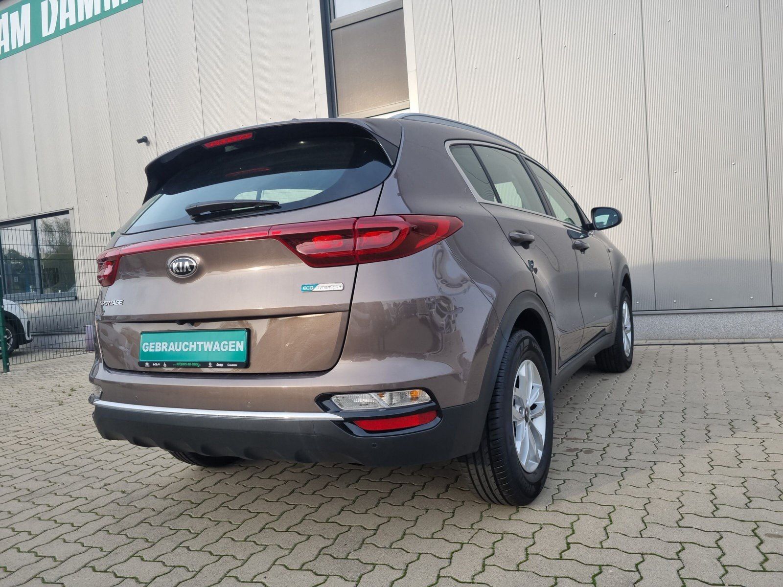 Fahrzeugabbildung Kia Sportage 1.6 CRDi 2WD Edition 7 ab 151€ Mtl*