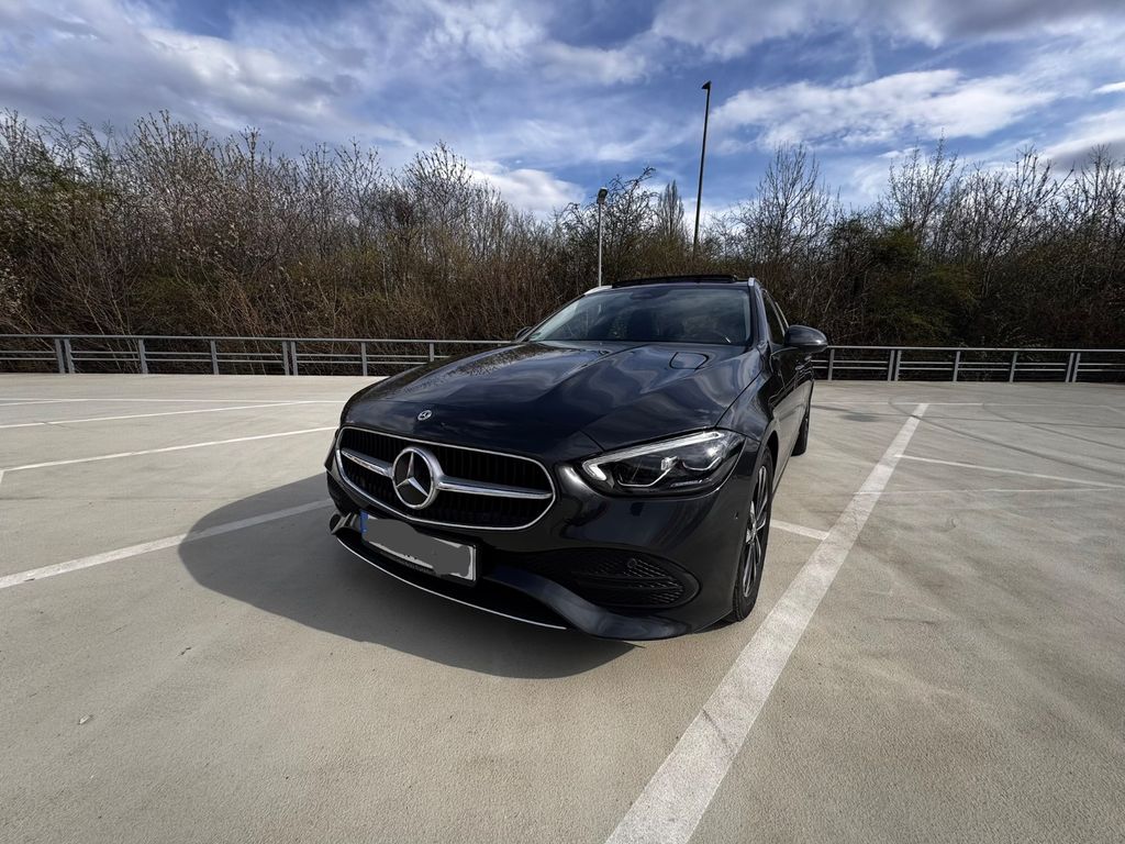 Image of Mercedes-Benz C 220