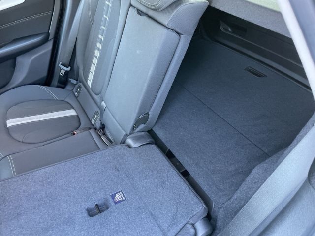 Fahrzeugabbildung BMW 218 Active Tourer d Adnantage Autom. Navi, Einpa