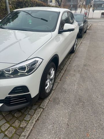 BMW X2  20I Aut Navi Sport Sieze