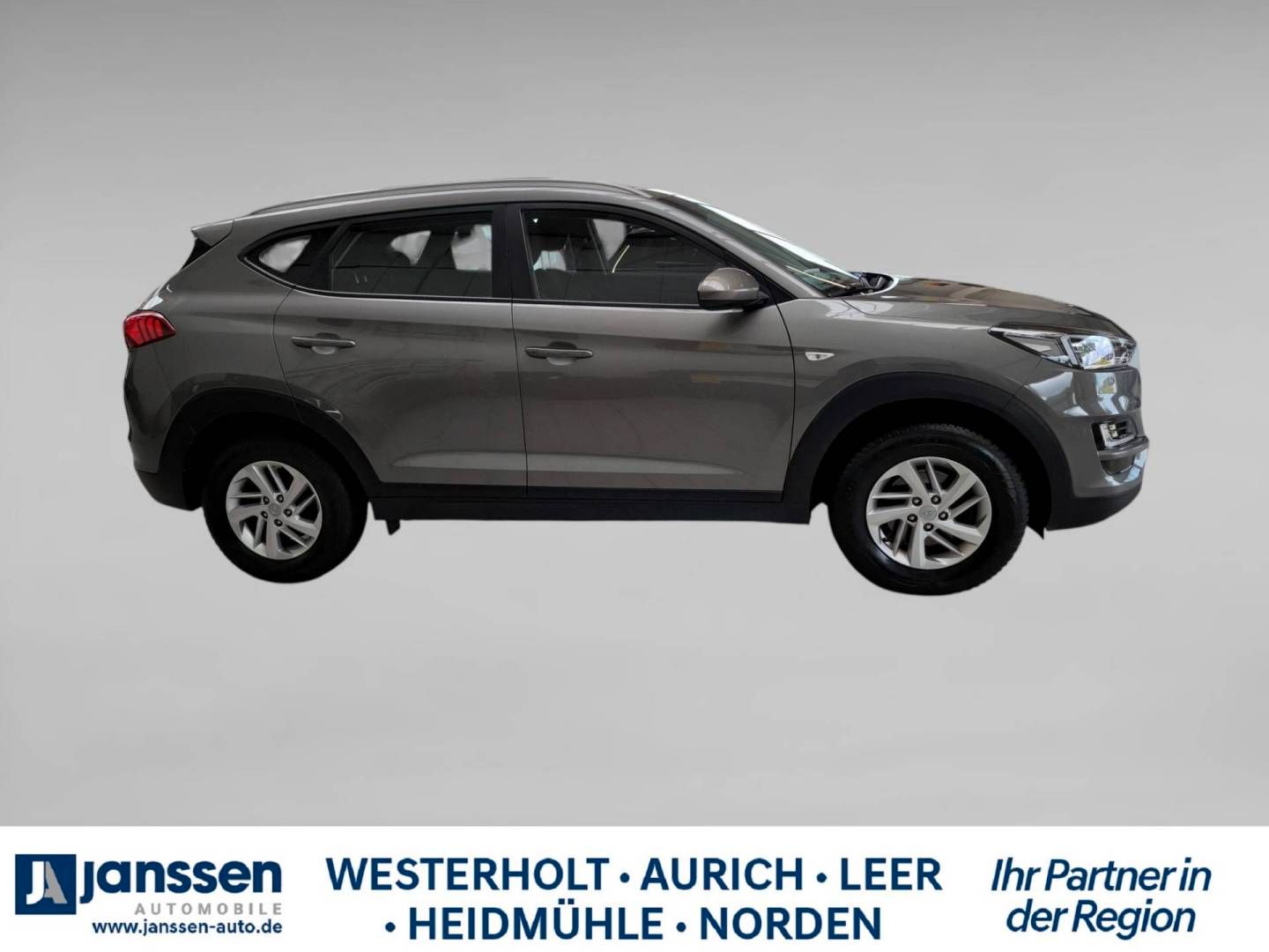 Fahrzeugabbildung Hyundai TUCSON FL 1.6 GDi M/T 2WD PURE  Navigation
