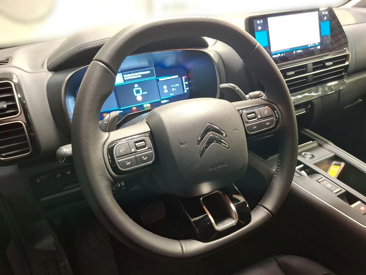 Fahrzeugabbildung Citroën C5 Aircross Hybrid 145 Max e-DCS6 Automatik Navi