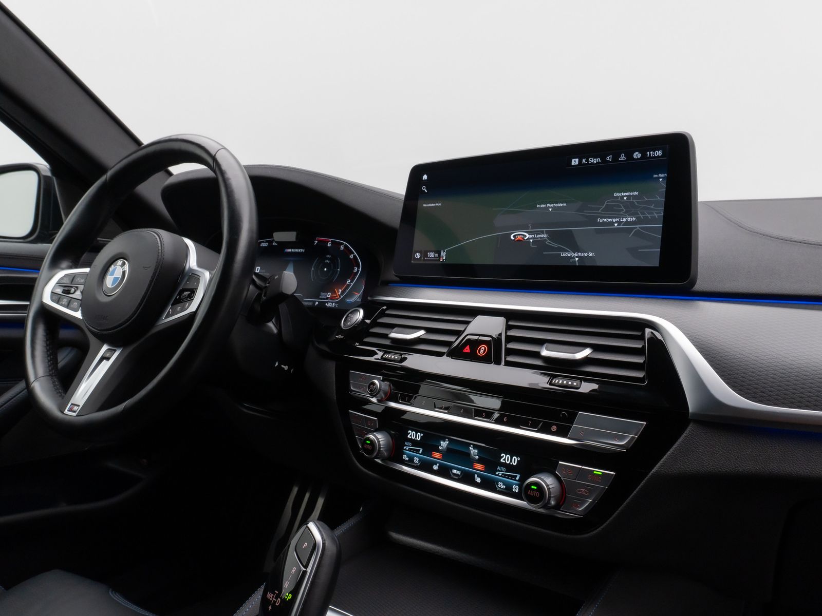 Fahrzeugabbildung BMW M550i xD Kamera Laser HUD DAB H/K 4xKlima Komfor
