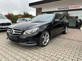 Mercedes-Benz E 200   T- Modell CGI BlueEfficiency*Navi*PDS* - Mercedes-Benz E 200: Kombi