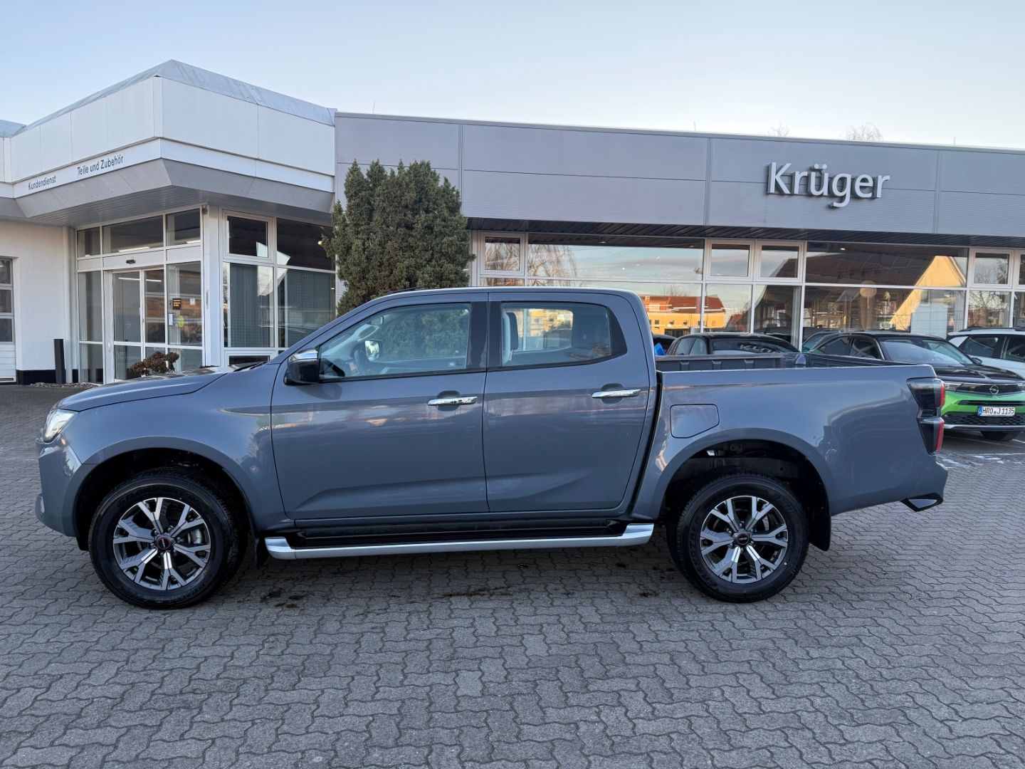 Fahrzeugabbildung Isuzu D-Max Double Cab LSE 1.9 mit SHZ+RFK