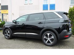 Fahrzeugabbildung Peugeot 5008 Allure Pack*Sitzheizung!*Kamera!*7-Sitzer!*