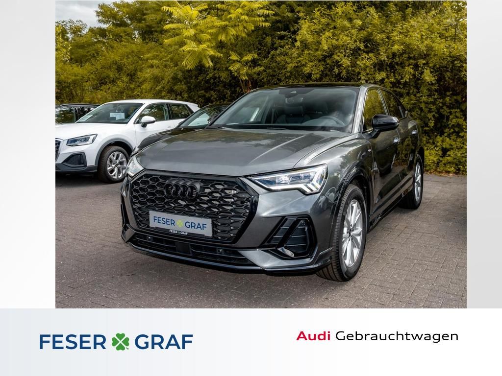 Image of Audi Q3