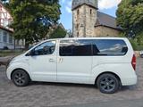 Hyundai H-1