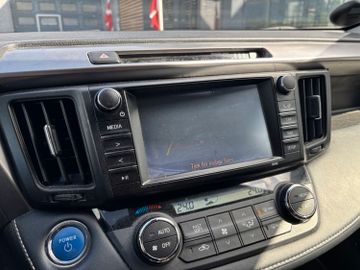 Toyota RAV 4 - 6