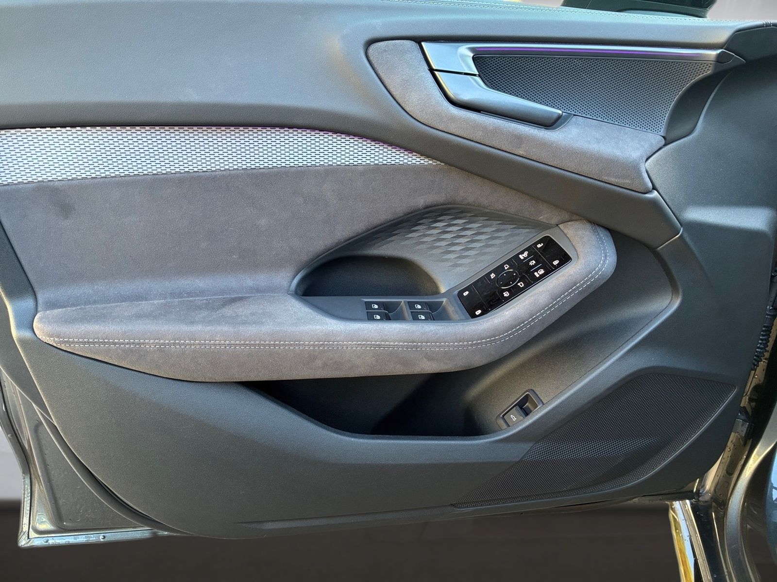 Fahrzeugabbildung Audi A5 Avant TFSI S Line 360,AHK,Kamera,LED,Matrix