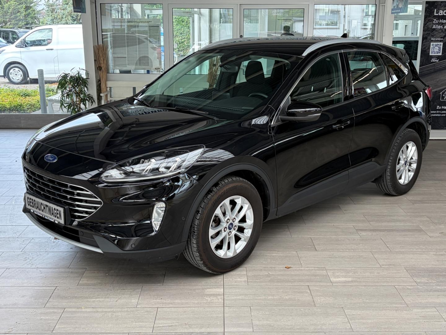 Ford Kuga Titanium 1.5 Navi + ACC + Kamera