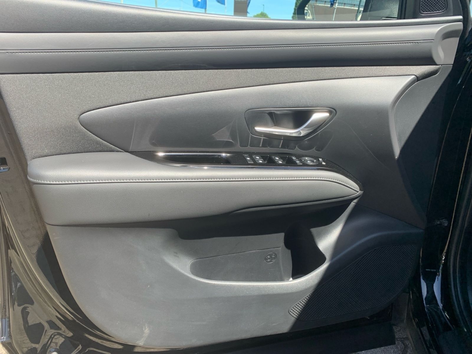 Fahrzeugabbildung Hyundai TUCSON 1.6 T-GDI 7-DCT Trend Mild-Hybrid LED
