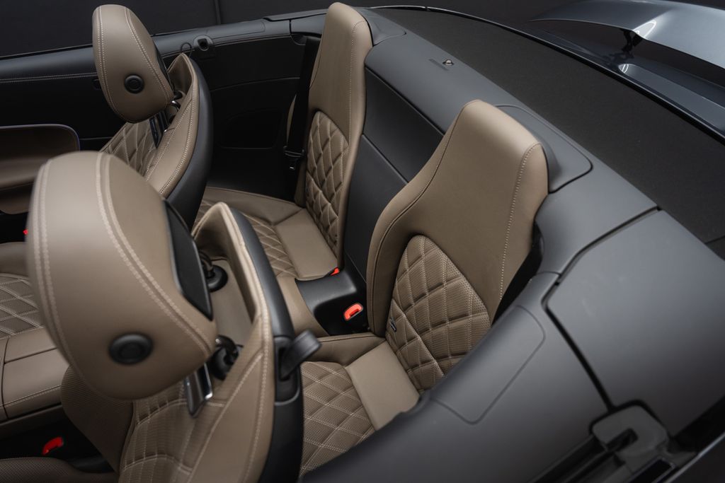 MERCEDES-BENZ SL 63 AMG*BURMESTER*360*HU* MANUFAKTUR*1.HAND MERCEDES-BENZ SL 63 AMG*BURMESTER*360*HU* MANUFAKTUR*1.HAND