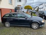 Audi A4 2.0 Avant - Audi A4 aus 2002: Kombi