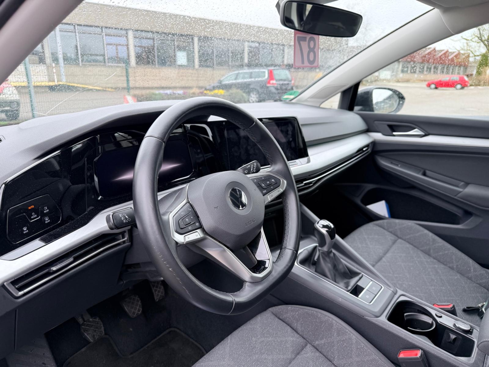 Volkswagen Golf VIII Lim. Life, миниатюра 17
