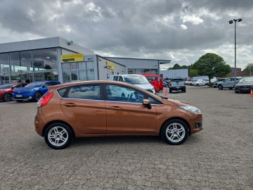 Bild 6 Ford Fiesta Titanium 1.0 Navi Klimaautom Ambientebele