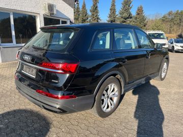 Audi Q7 - 7