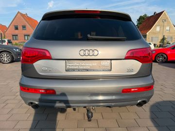 Audi Q7 - 9