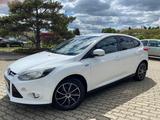 Ford Focus 1,6 EcoBoost 134kW Klimaaut. - Ford Focus aus 2011: 1.6