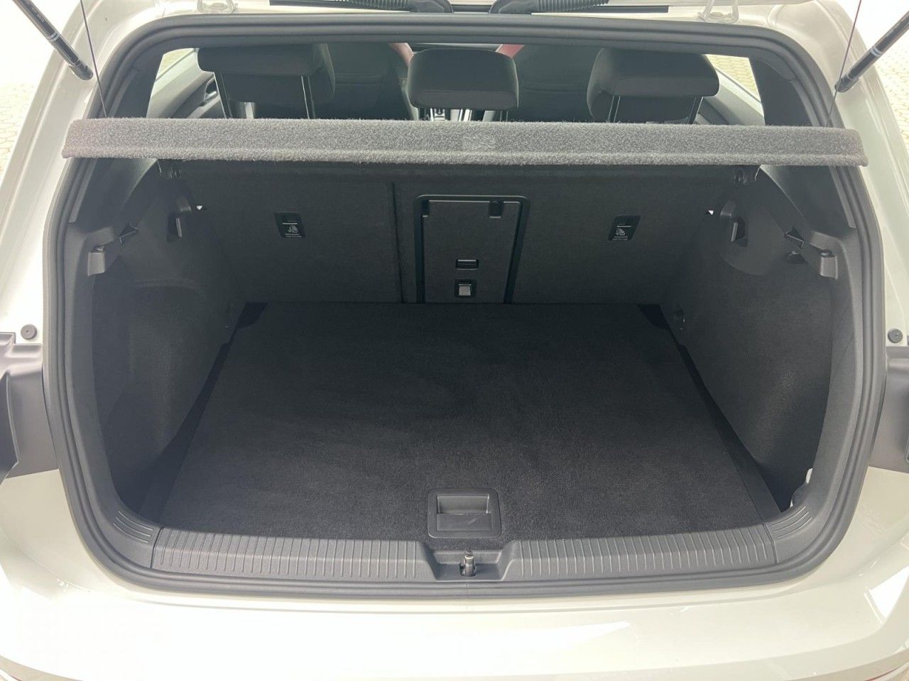 Volkswagen Golf - Bild 6