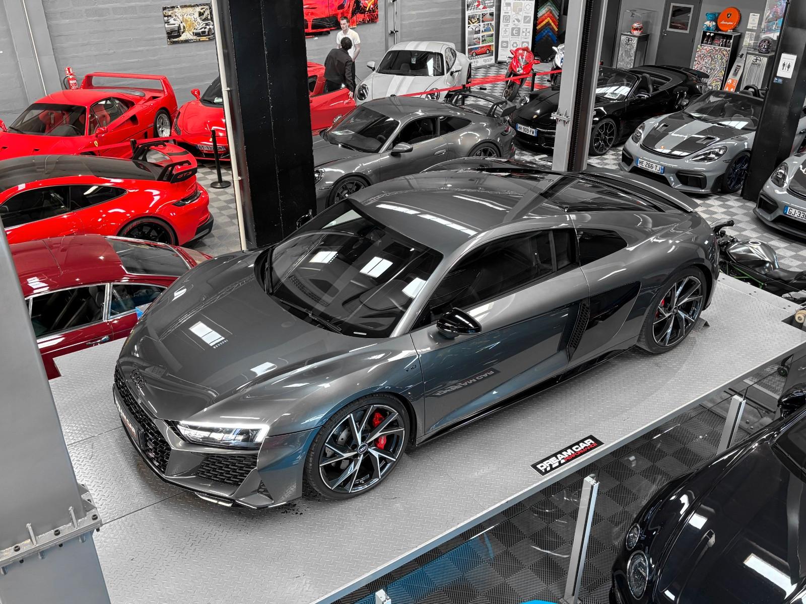 Audi R8 5.2 FSI RWD S tronic