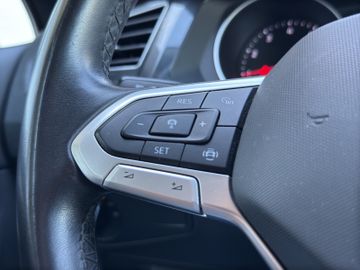Volkswagen Tiguan Life 1.5 TSI DSG*LED*NAVI*ACC*LANE*SIDE