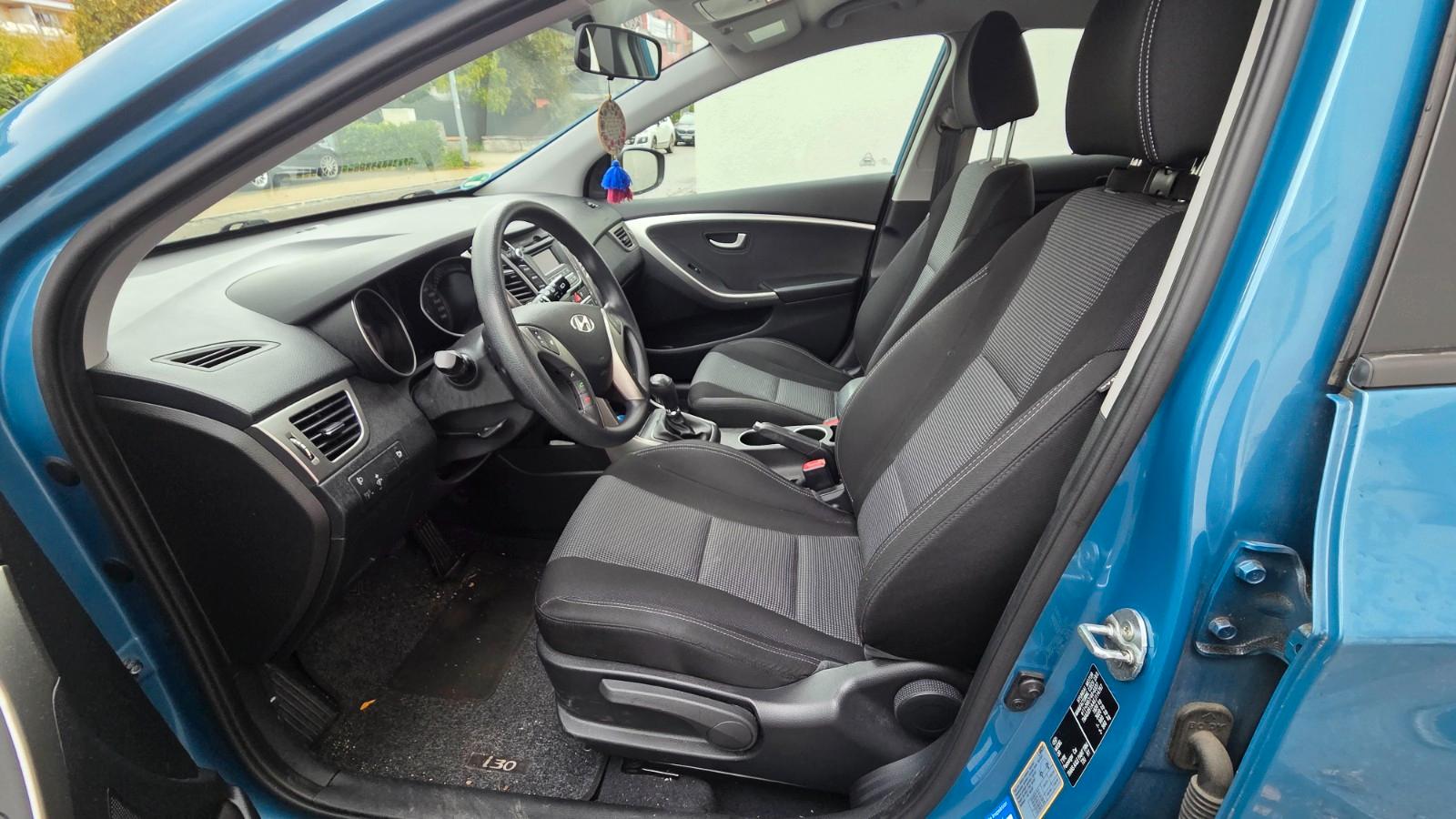 Hyundai i30 2013 — engine 1.396 cm³, 99 HP (73kW)