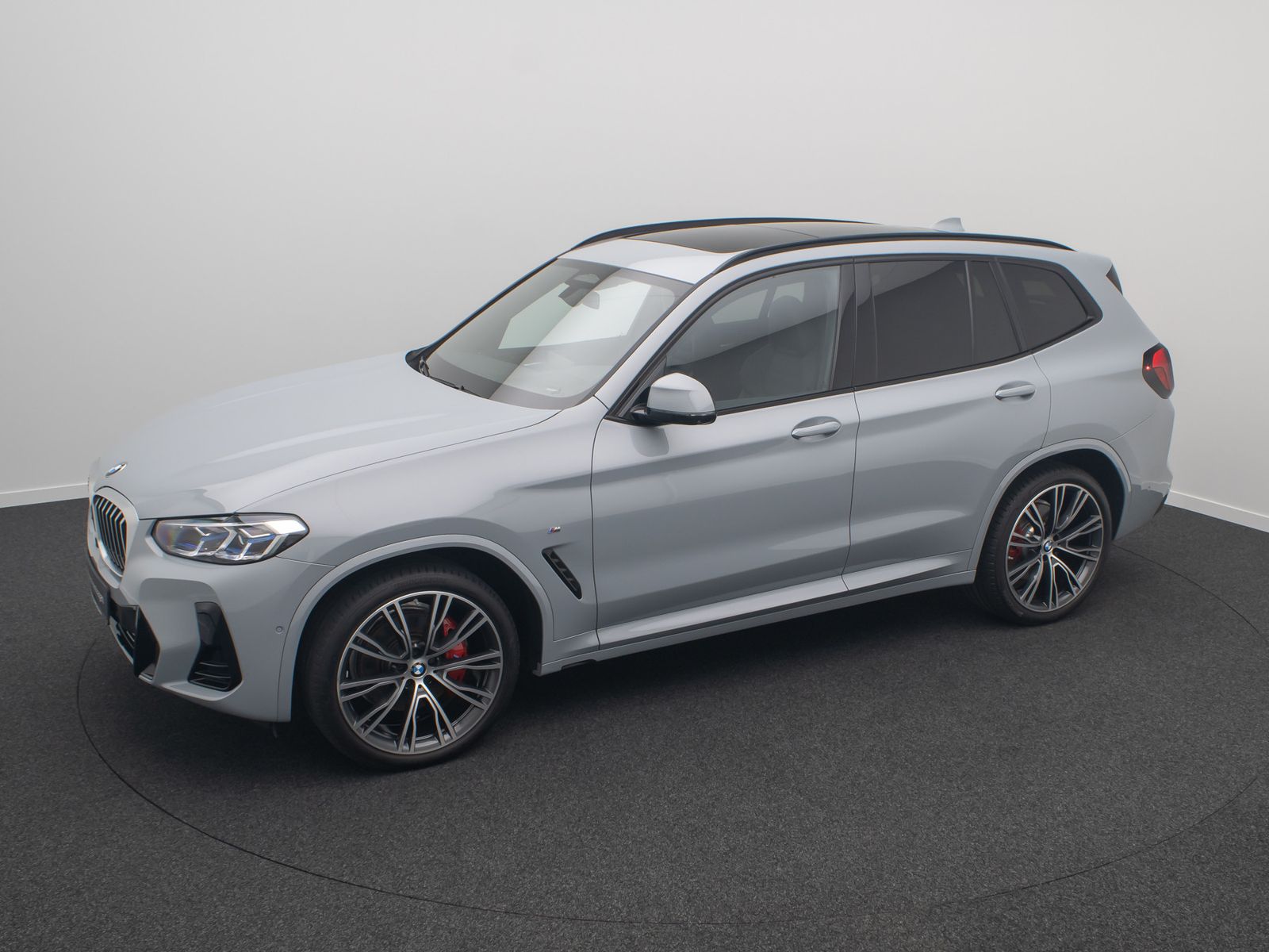 Fahrzeugabbildung BMW X3 xD30i M Sport Panorama 360&deg; Laser HUD 21Zoll