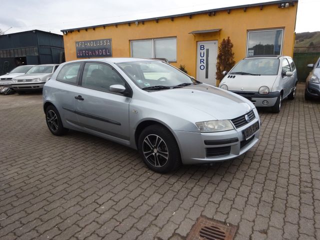 Fiat Stilo 1,4i Euro4   tüv neu!! neuteile!!!!! Klima