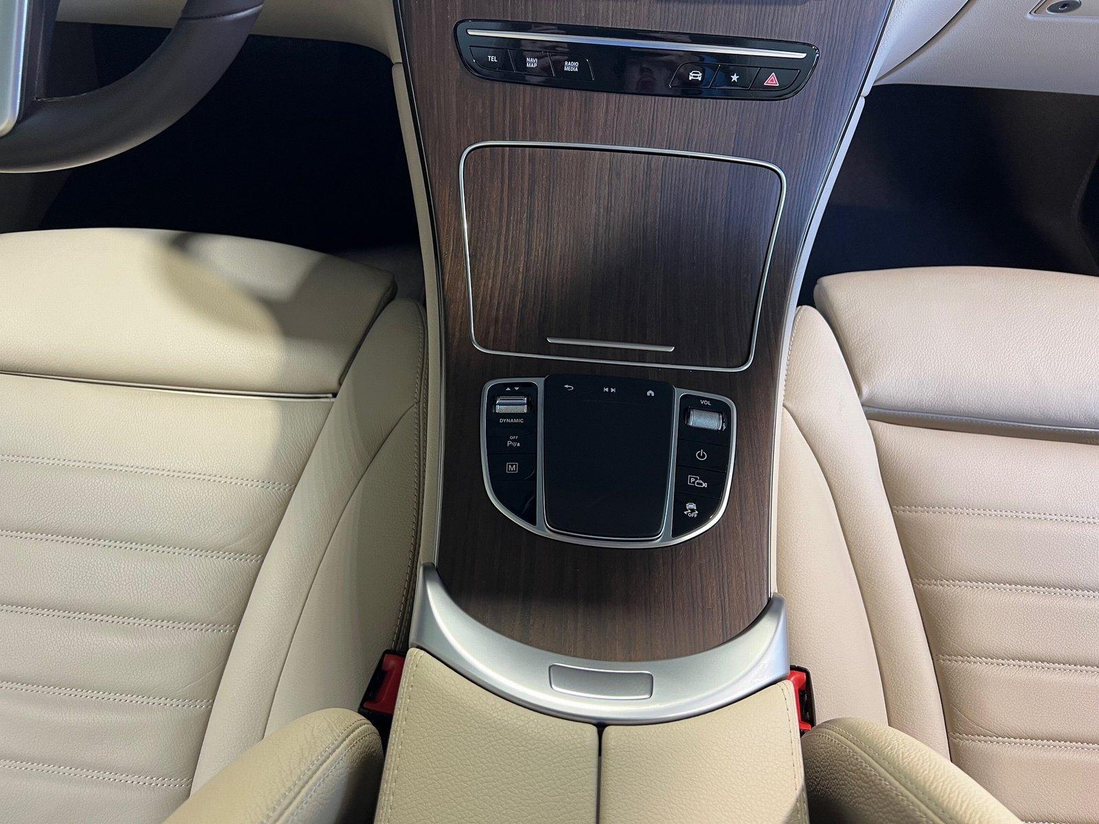 Mercedes-Benz GLC 300 e 4M Exclusive AHK/Distr/Leder/Kamer/LED