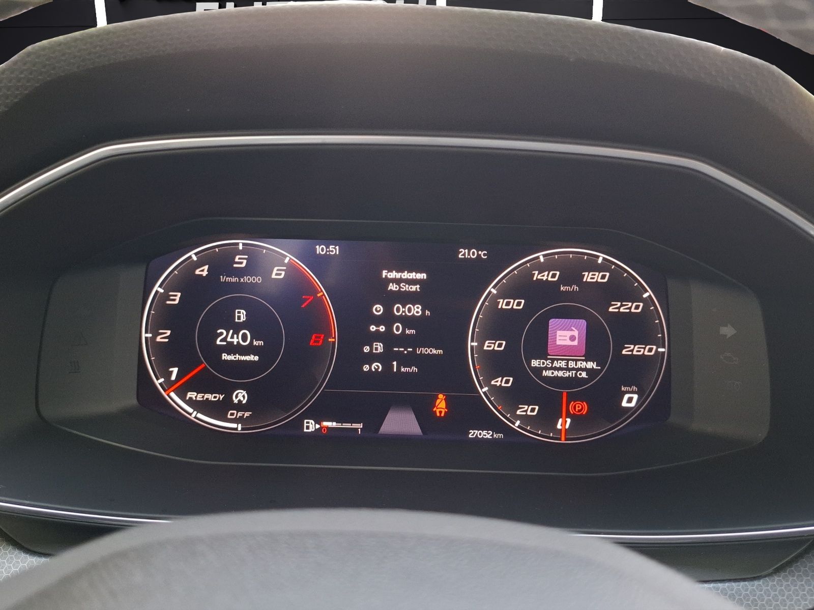 Fahrzeugabbildung SEAT Leon ST TSI Style LED AHK Navi AID GRA SHZ Park-