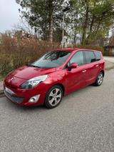 Renault Grand Scenic Luxe dCi 130 Luxe