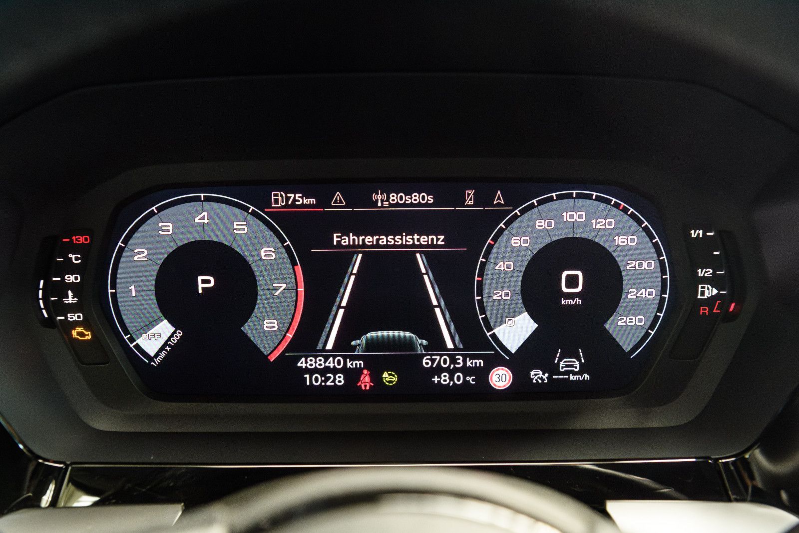 Fahrzeugabbildung Audi A3 30 TFSI S tronic advanced Sportback