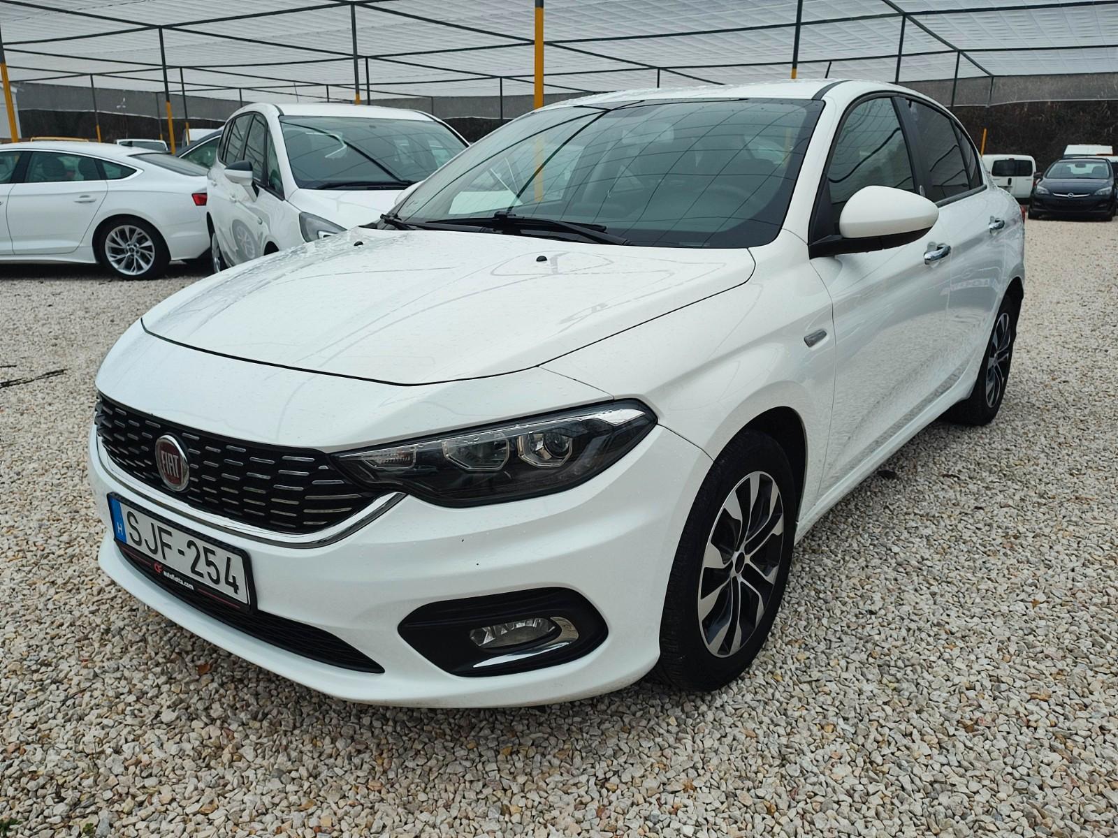 Fiat Tipo 1.4 16V LOUNGE