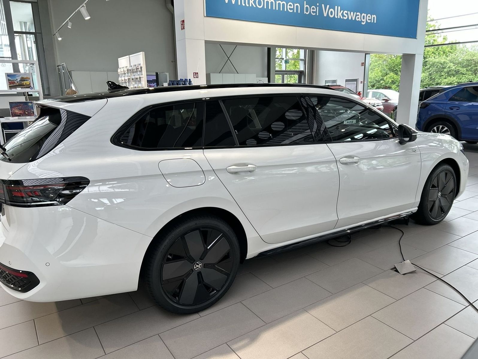Volkswagen Passat - Bild 6