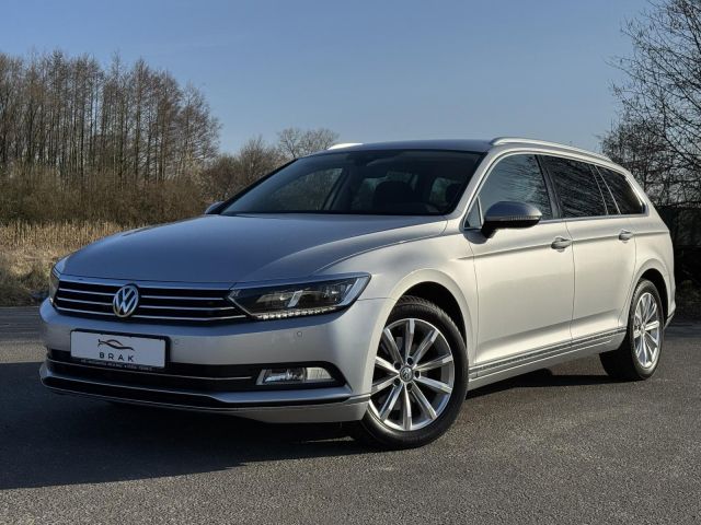 Volkswagen Passat Variant Highline LED*NAVI*AHK*MEMORY*ACC