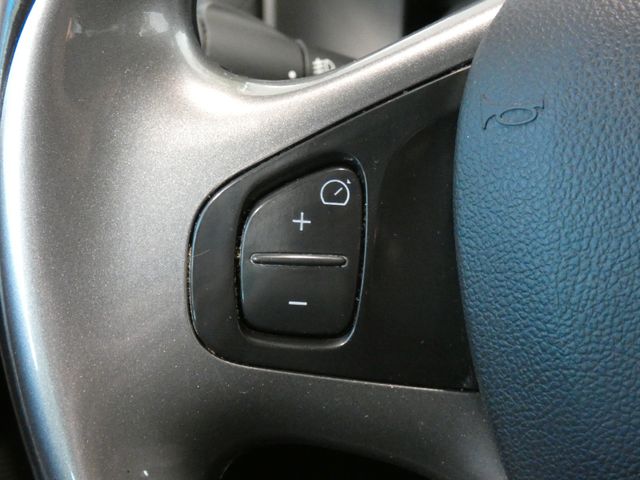 Clio 1.2 TCe 120 LIMITED ENERGY NAVI PDC KEYLESS