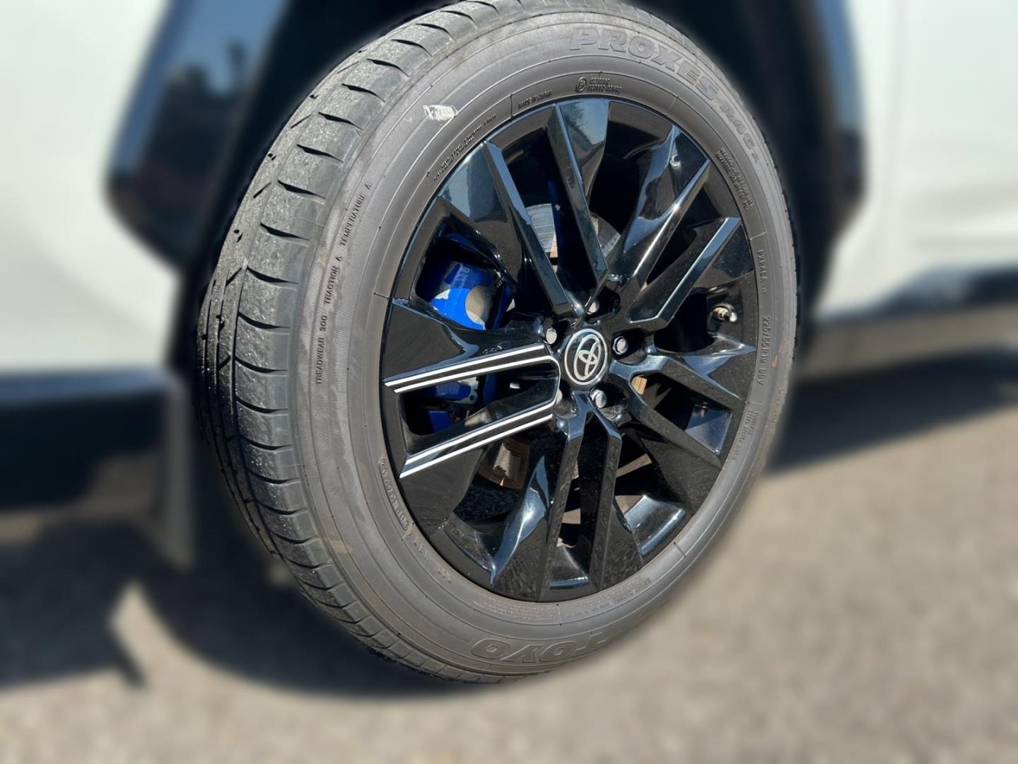 Toyota RAV 4 Hybrid 4x4 Style Selection Navi Soundsyste