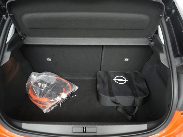 Corsa-e F ELEGANCE 50kWH AT+LED+SITZHEIZUNG+PARK