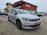 Volkswagen VOLKSWAGEN Touran 2.0 TDI 150 CV SCR DSG BlueMot - VW Touran mit Halbautomatikschaltung