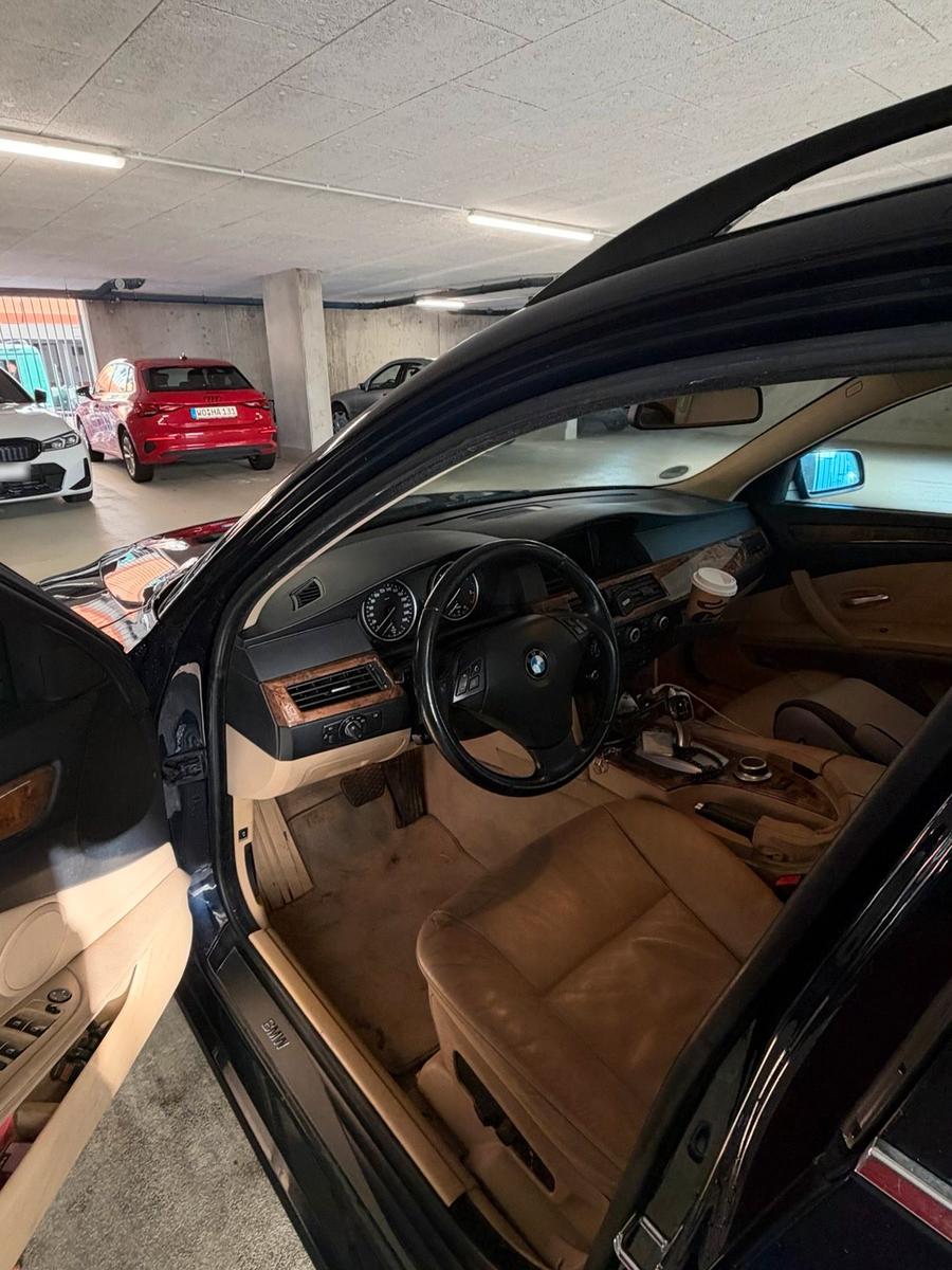 BMW 525 2007 — двигун 280 HP (206kW)
